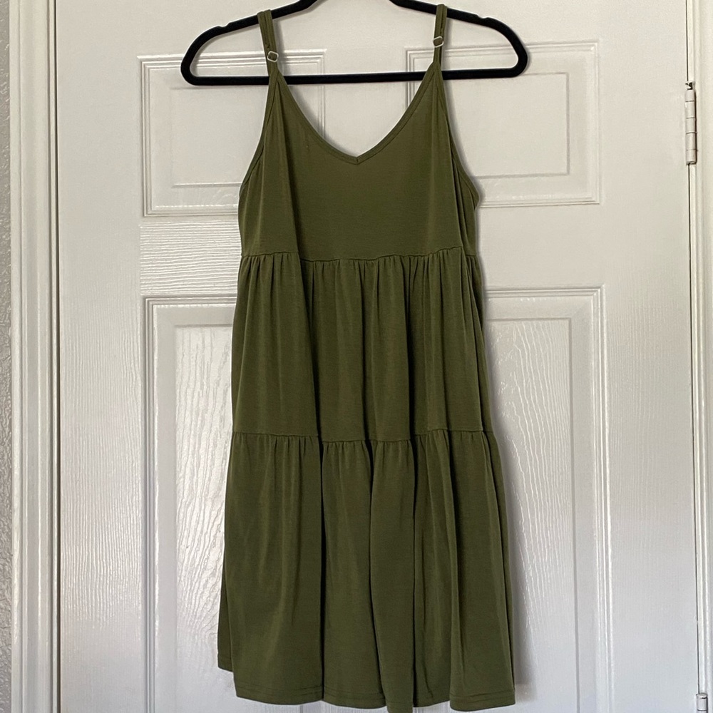 Cute fall green dress flowy